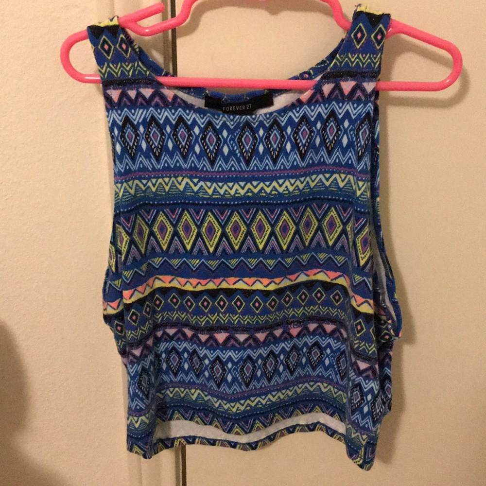 Crop top